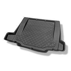 Kofferbakmat voor BMW 1 E87 Hatchback (09.2004-2011) - mat voor in de kofferbak - Aristar - Guardliner - met rechter en linker uitsparing