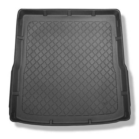 Kofferbakmat voor Volkswagen Passat B7 Variant (10.2010-11.2014) - mat voor in de kofferbak - Aristar - Guardliner