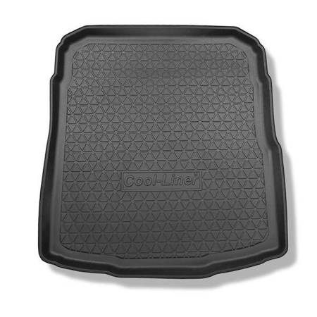 Kofferbakmat voor Volkswagen Passat B8 Sedan (12.2014-12.2021) - mat voor in de kofferbak - Aristar - Cool liner - onderste bagageruimte; met tijdelijk reservewiel of reparatieset